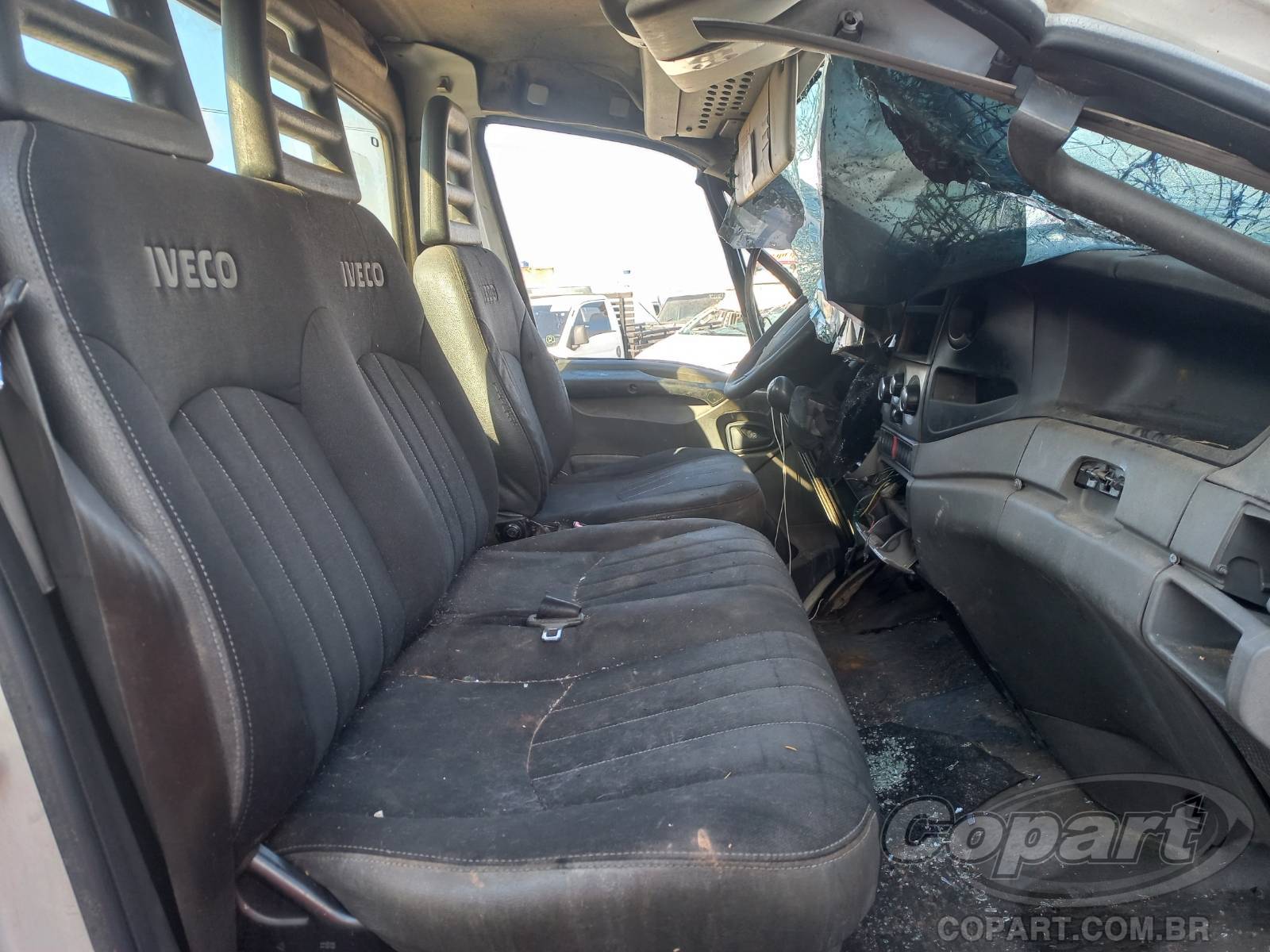 2014 IVECO DAILY CHASSI — foto 5 de 10