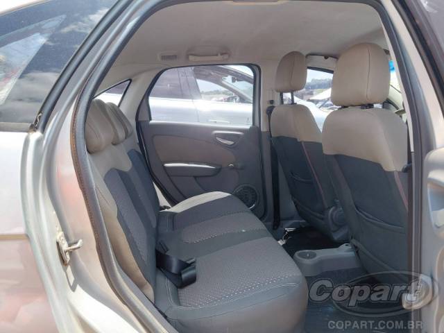 2013 FIAT GRAND SIENA 