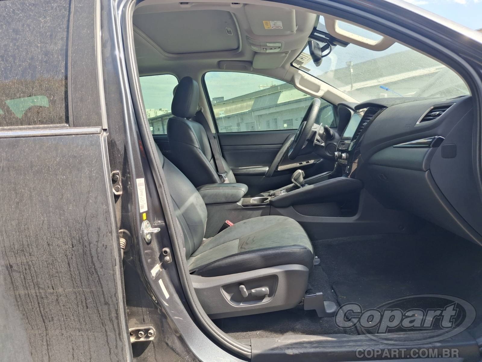 Foto 5: 2025 MITSUBISHI PAJERO SPORT