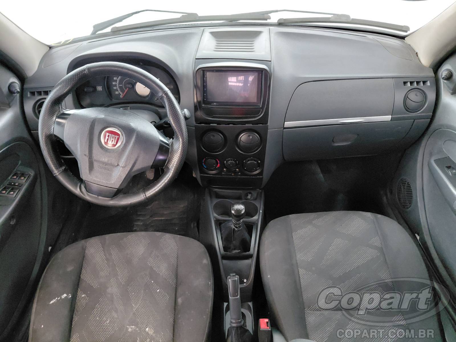 Foto 9 de 10: 2016 FIAT PALIO