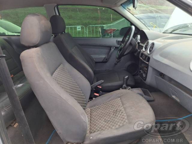 2009 VOLKSWAGEN GOL 