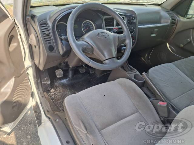 2011 HYUNDAI HR 
