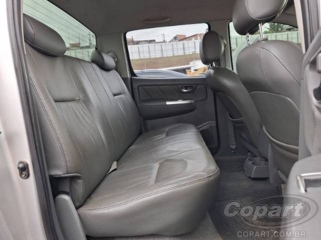 2013 TOYOTA HILUX CD 