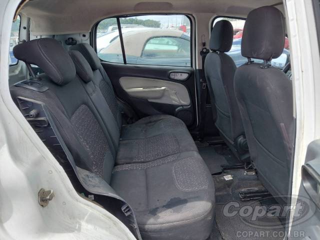 2021 FIAT UNO 