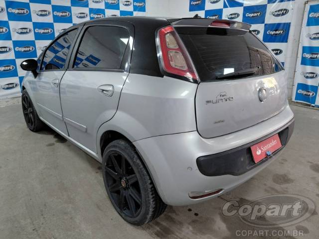 2013 FIAT PUNTO 