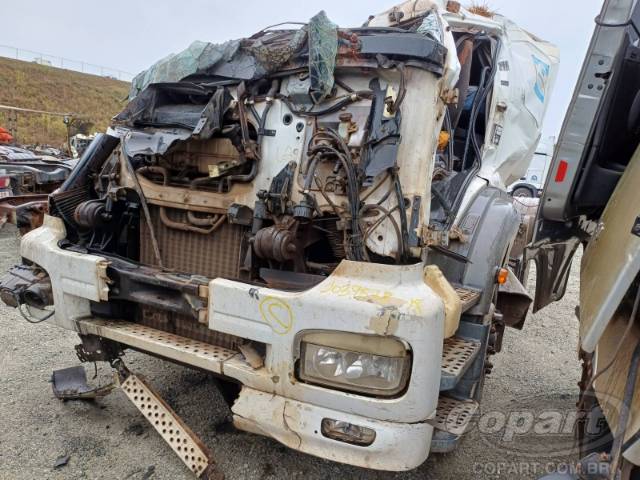 2011 MERCEDES BENZ AXOR 