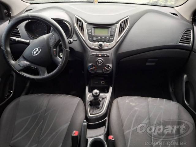 2015 HYUNDAI HB20 