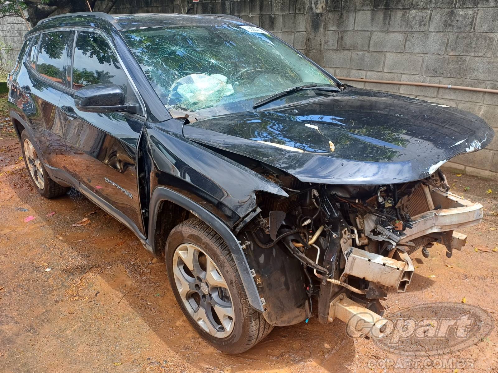 Veículo Jeep Compass Jeep Compass Longitude 2.0 16V Tigershark 2020 Colisão Frontal 2020 em leilão