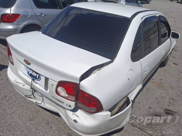 2015 CHEVROLET CLASSIC 