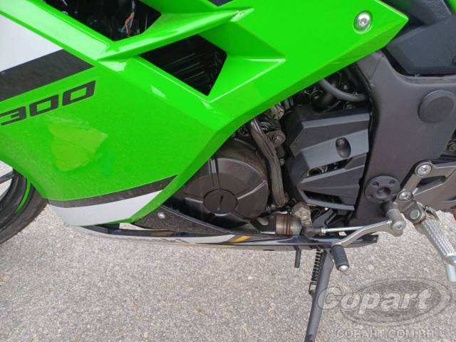 2026 KAWASAKI NINJA 300 