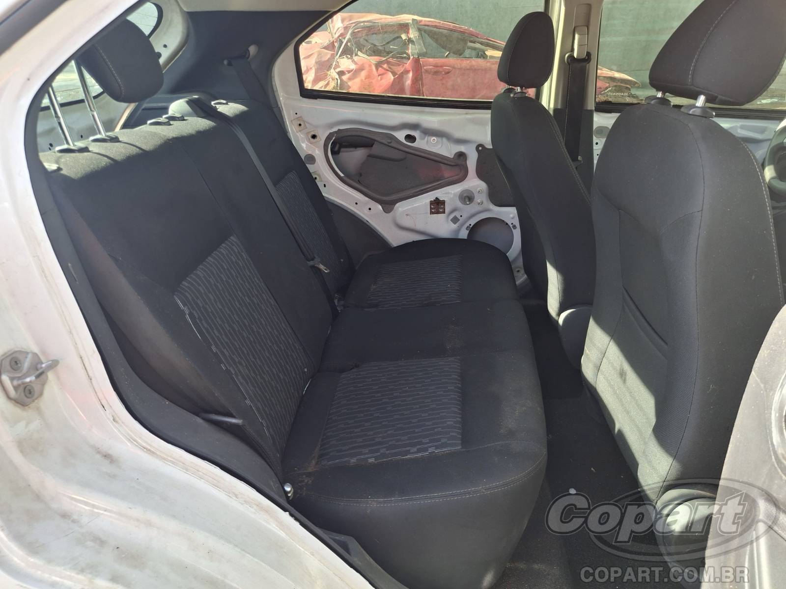 Foto 6 de 10: 2018 FORD KA