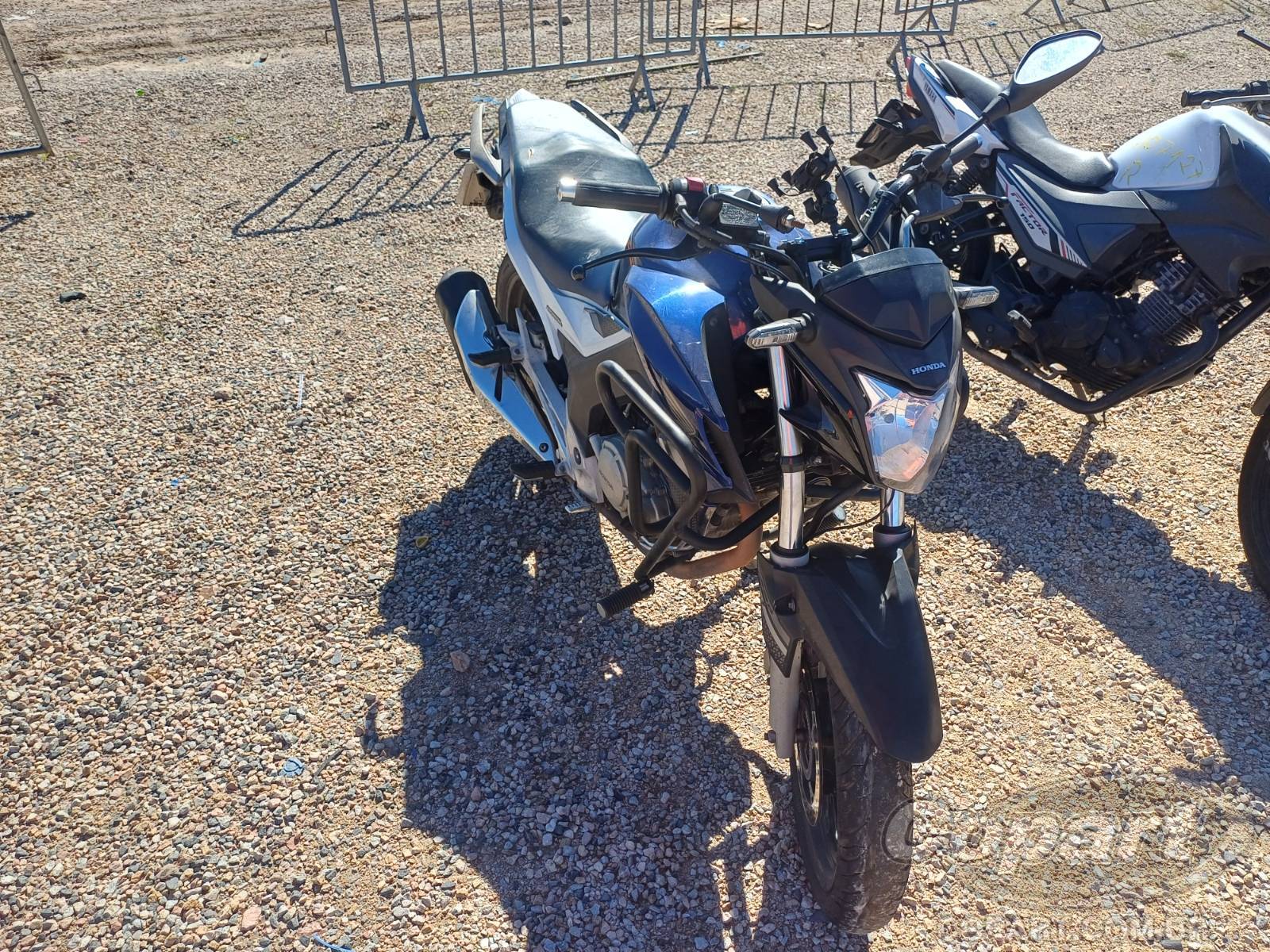 Veículo HONDA CB Honda CB 250 F 2020 2020 em leilão