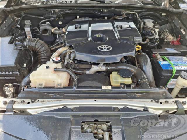 2017 TOYOTA HILUX SW4 