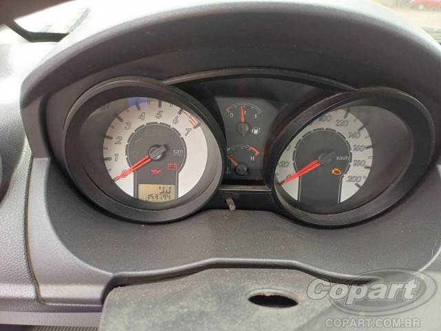 2009 FORD FIESTA SEDAN 