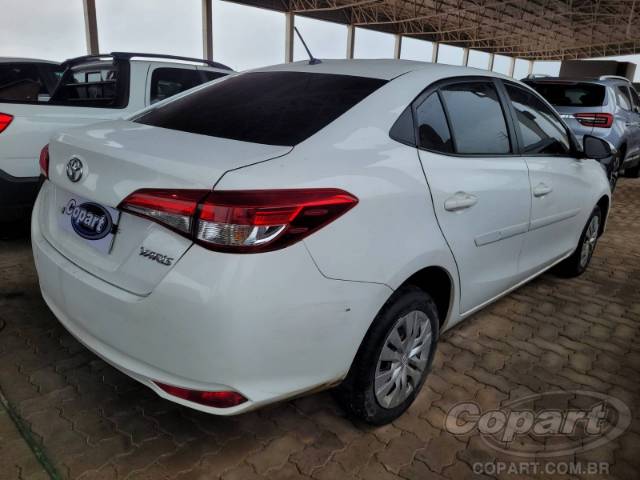 2024 TOYOTA YARIS SEDA 