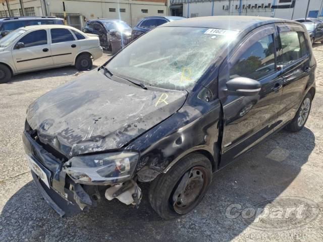 2011 VOLKSWAGEN FOX 