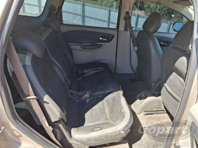 2015 CHEVROLET SPIN 