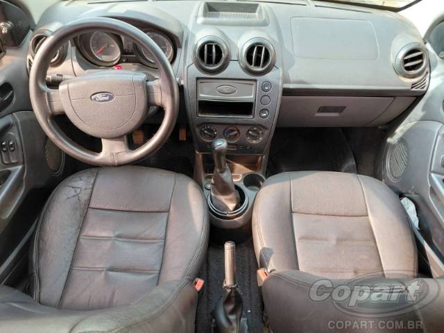 2011 FORD FIESTA 