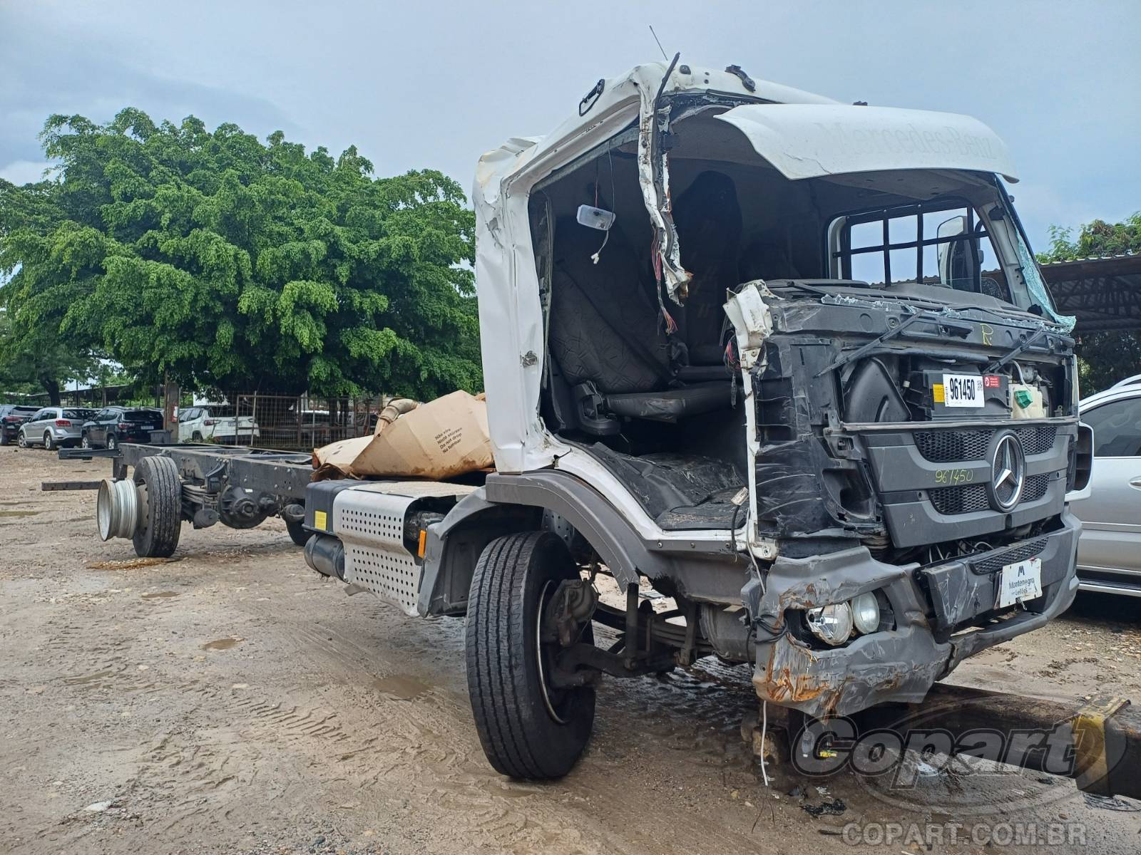 Mercedes Benz Atego 1719 2023 Médio Monta Colisão