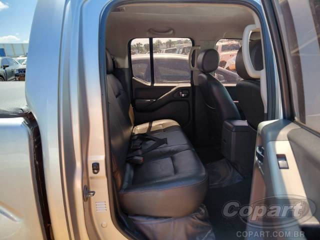 2016 NISSAN FRONTIER CD 