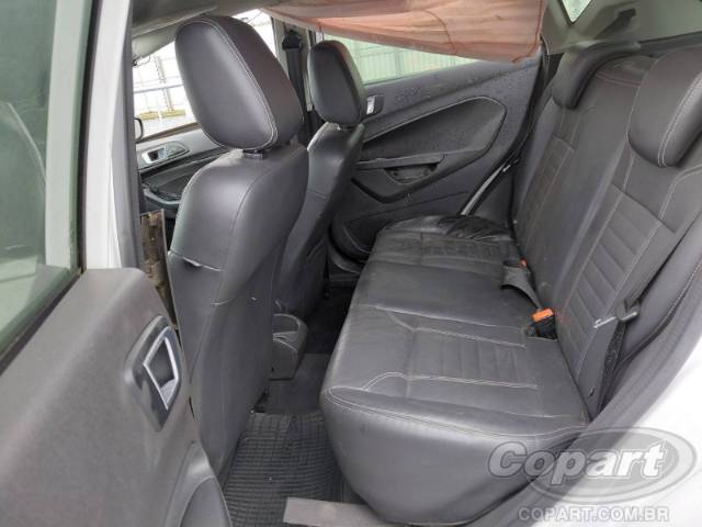2015 FORD FIESTA 