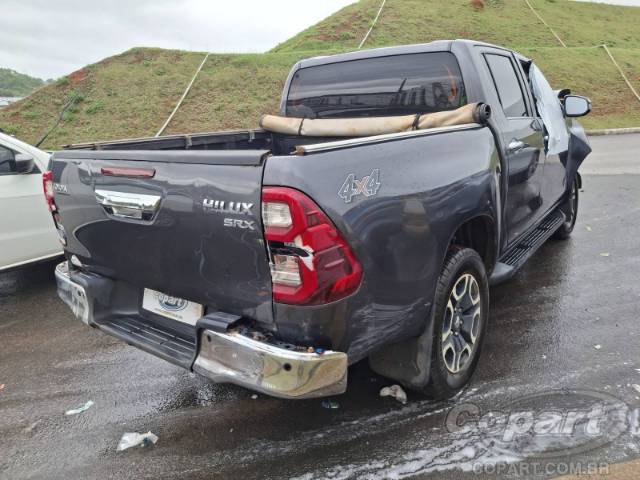 2023 TOYOTA HILUX CD 