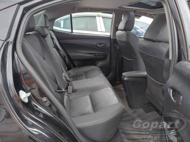 2023 TOYOTA YARIS SEDA 