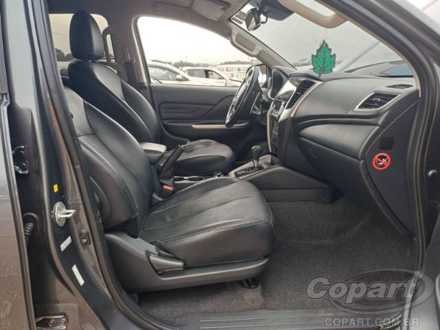 2023 MITSUBISHI L200 TRITON 