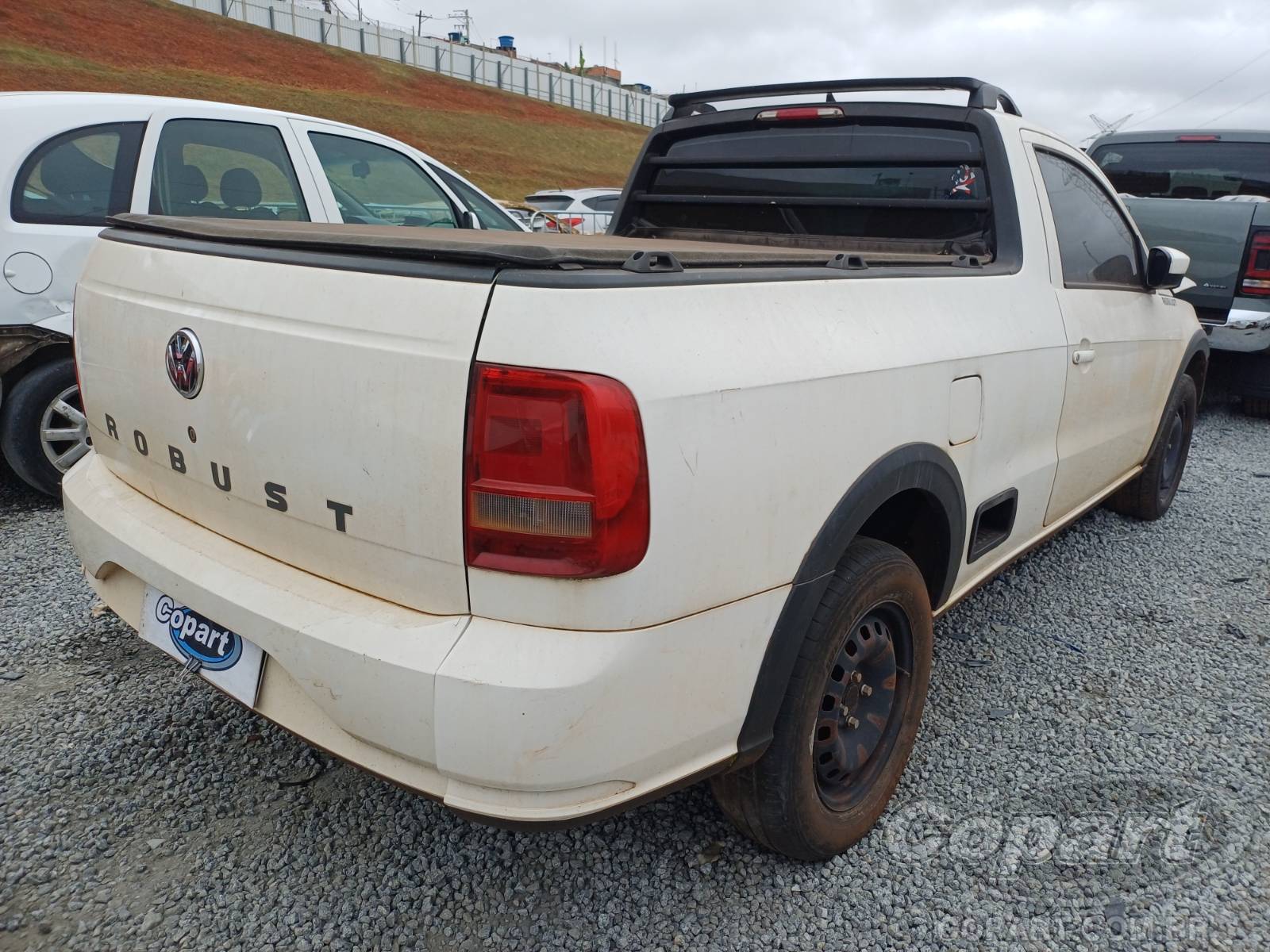 2019 VOLKSWAGEN SAVEIRO — foto 4 de 12