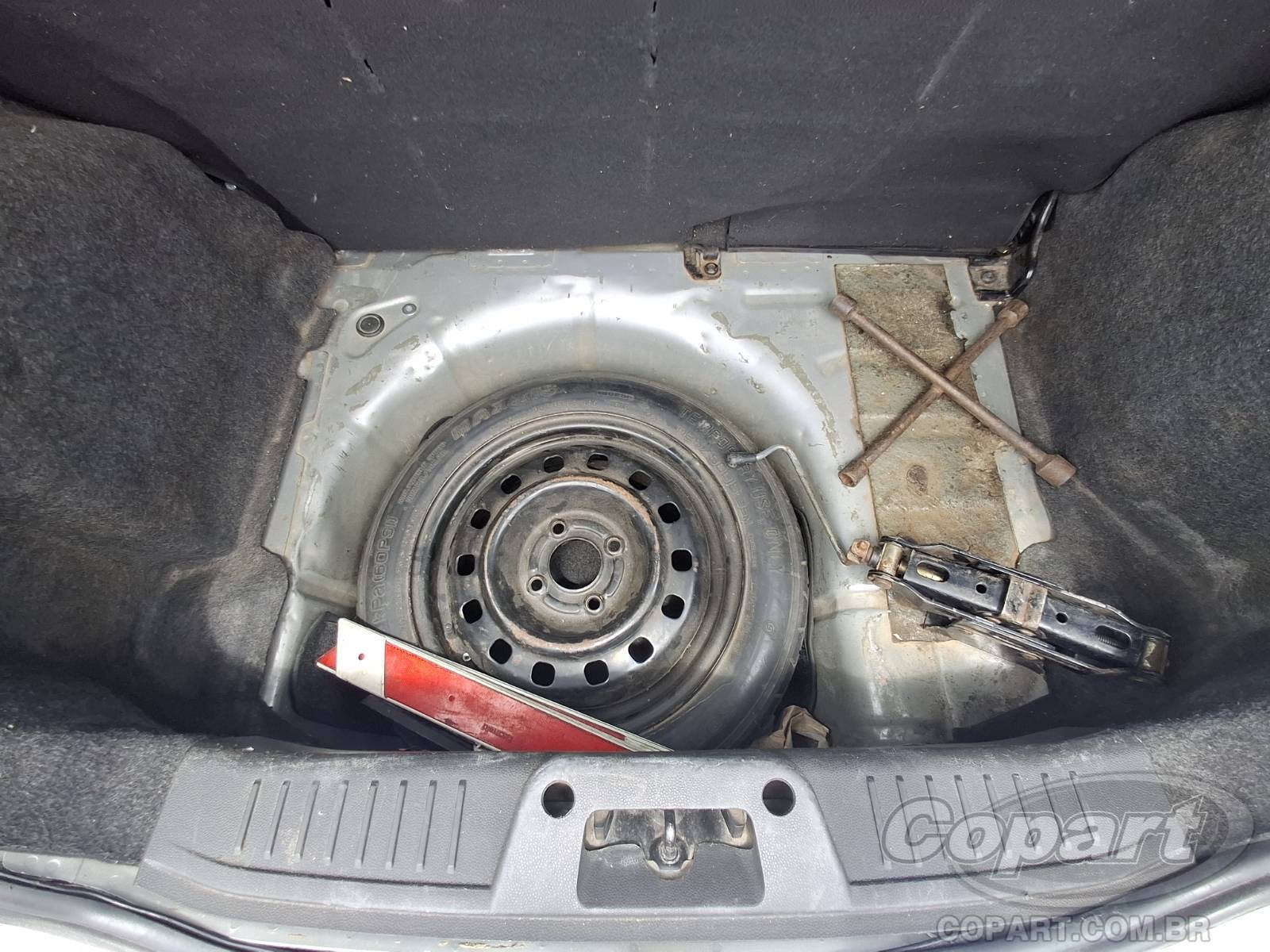 Foto 10 de 10: 2013 FORD FIESTA