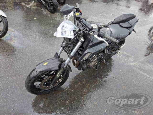 2025 YAMAHA MT-07 