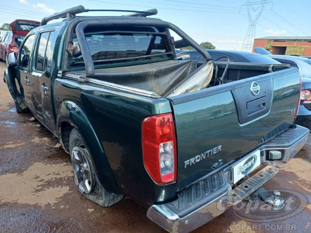 2013 NISSAN FRONTIER CD 