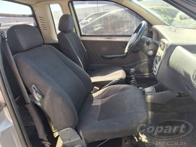 2011 FIAT STRADA 
