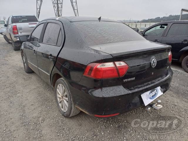 2016 VOLKSWAGEN VOYAGE 