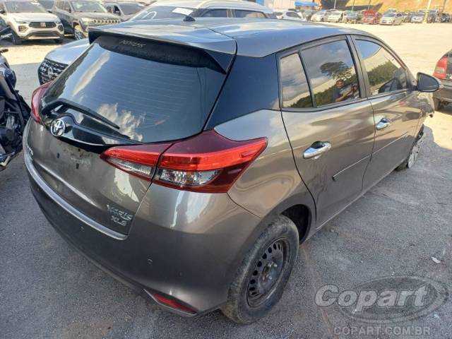 2019 TOYOTA YARIS 