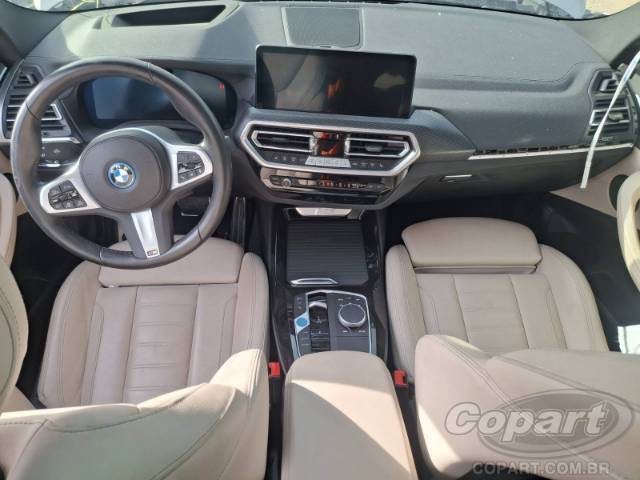 2024 BMW IX3 