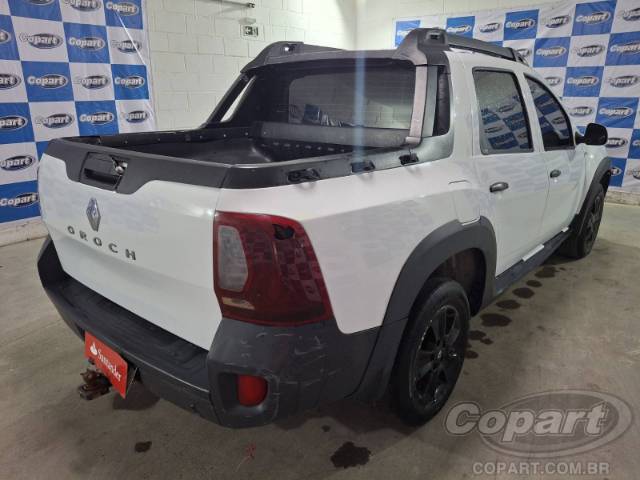 2022 RENAULT DUSTER OROCH 
