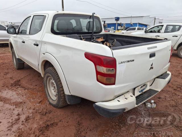 2023 MITSUBISHI L200 TRITON 