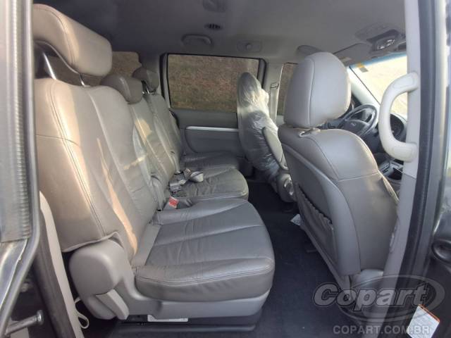 2014 KIA CARNIVAL 