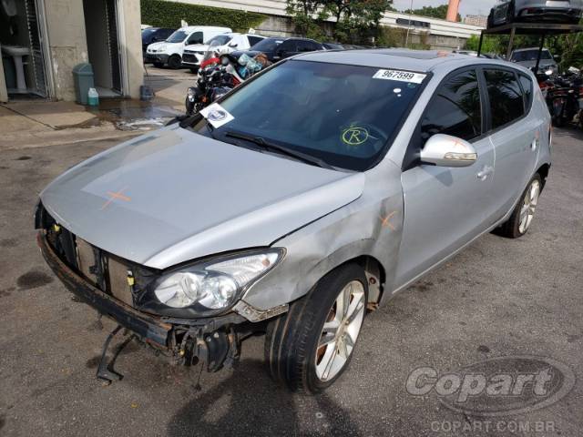 2012 HYUNDAI I30 