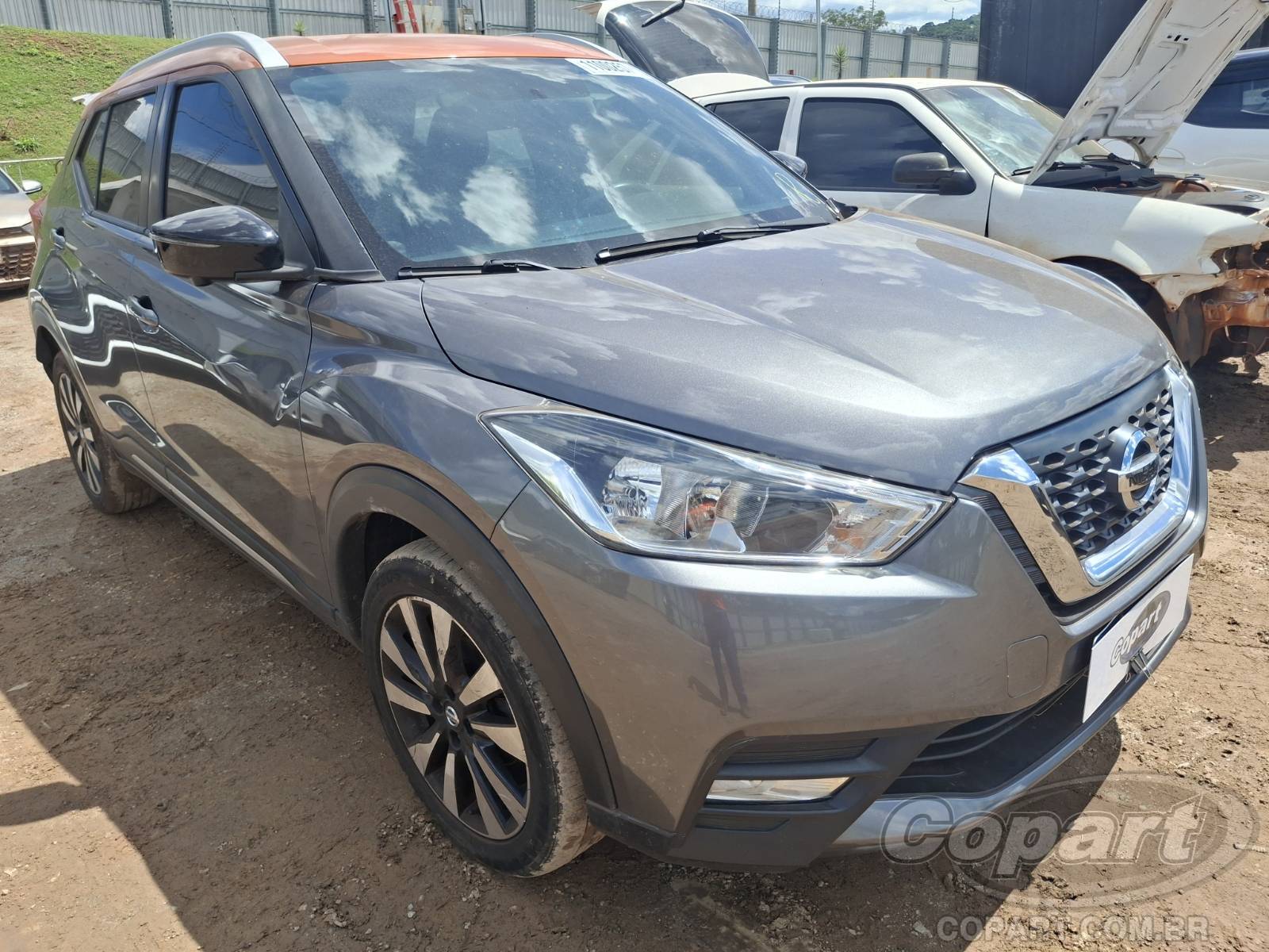 Veículo Nissan Kicks Nissan Kicks 2017 SUV Pequeno 2017 em leilão
