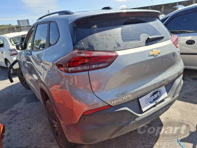 2025 CHEVROLET TRACKER 