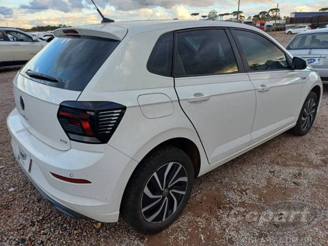 2024 VOLKSWAGEN POLO 