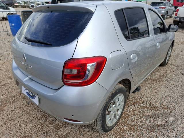 2020 RENAULT SANDERO 