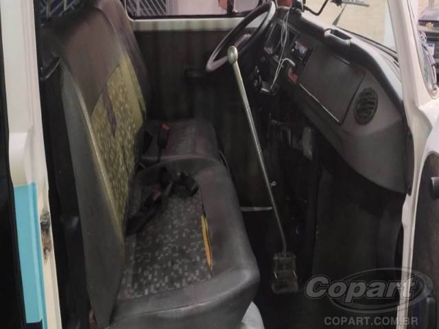 2010 VOLKSWAGEN KOMBI 
