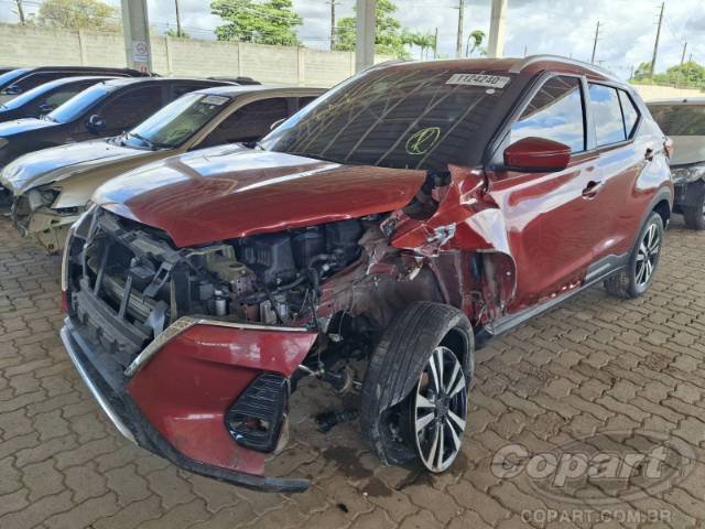 2022 NISSAN KICKS 