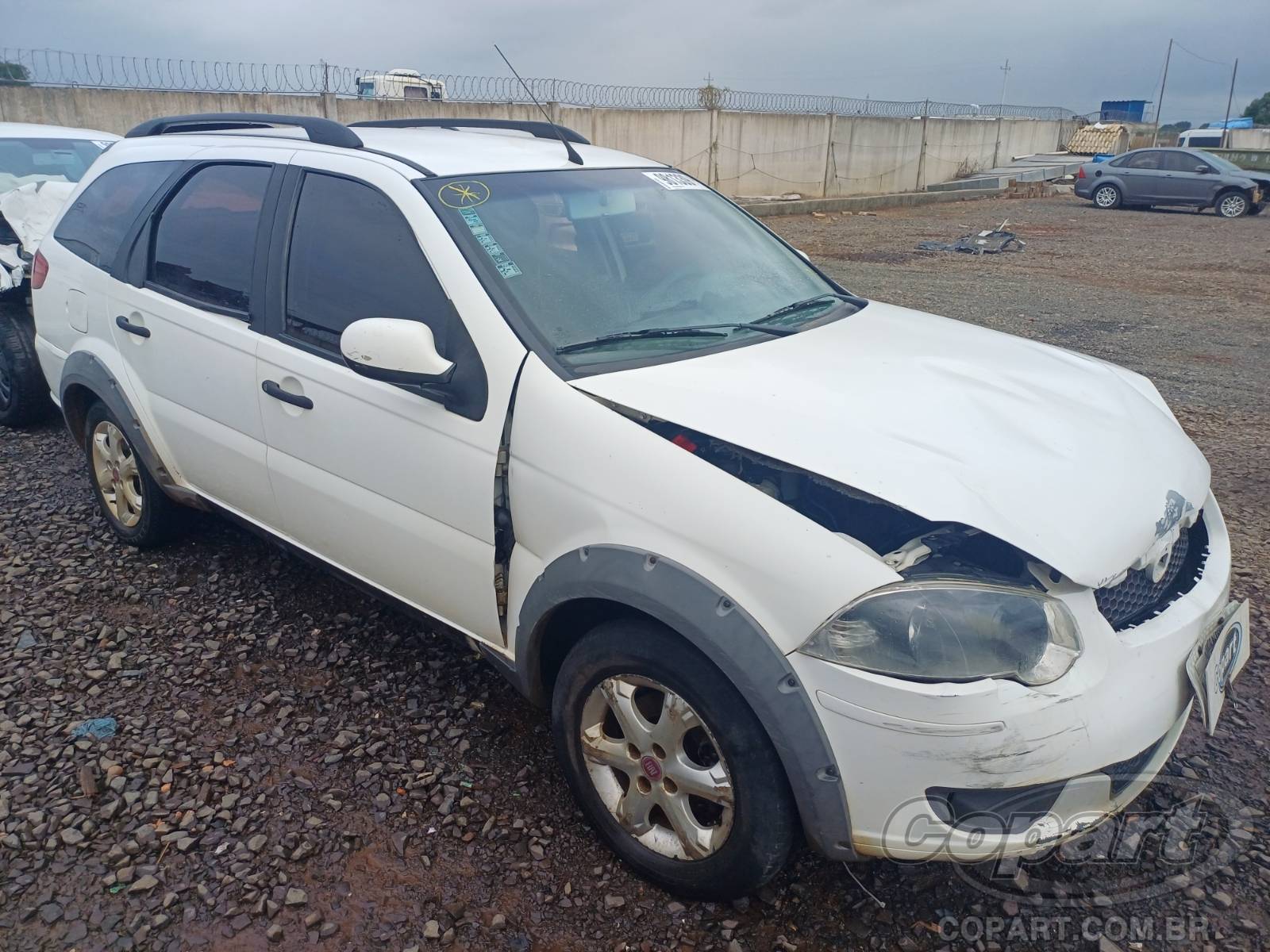 Veículo Fiat Palio Weekend Fiat Palio Weekend Trekking 1.6 16V E.torQ 2014 2014 em leilão