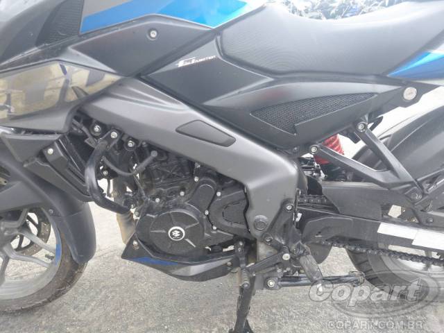 2026 BAJAJ DOMINAR 