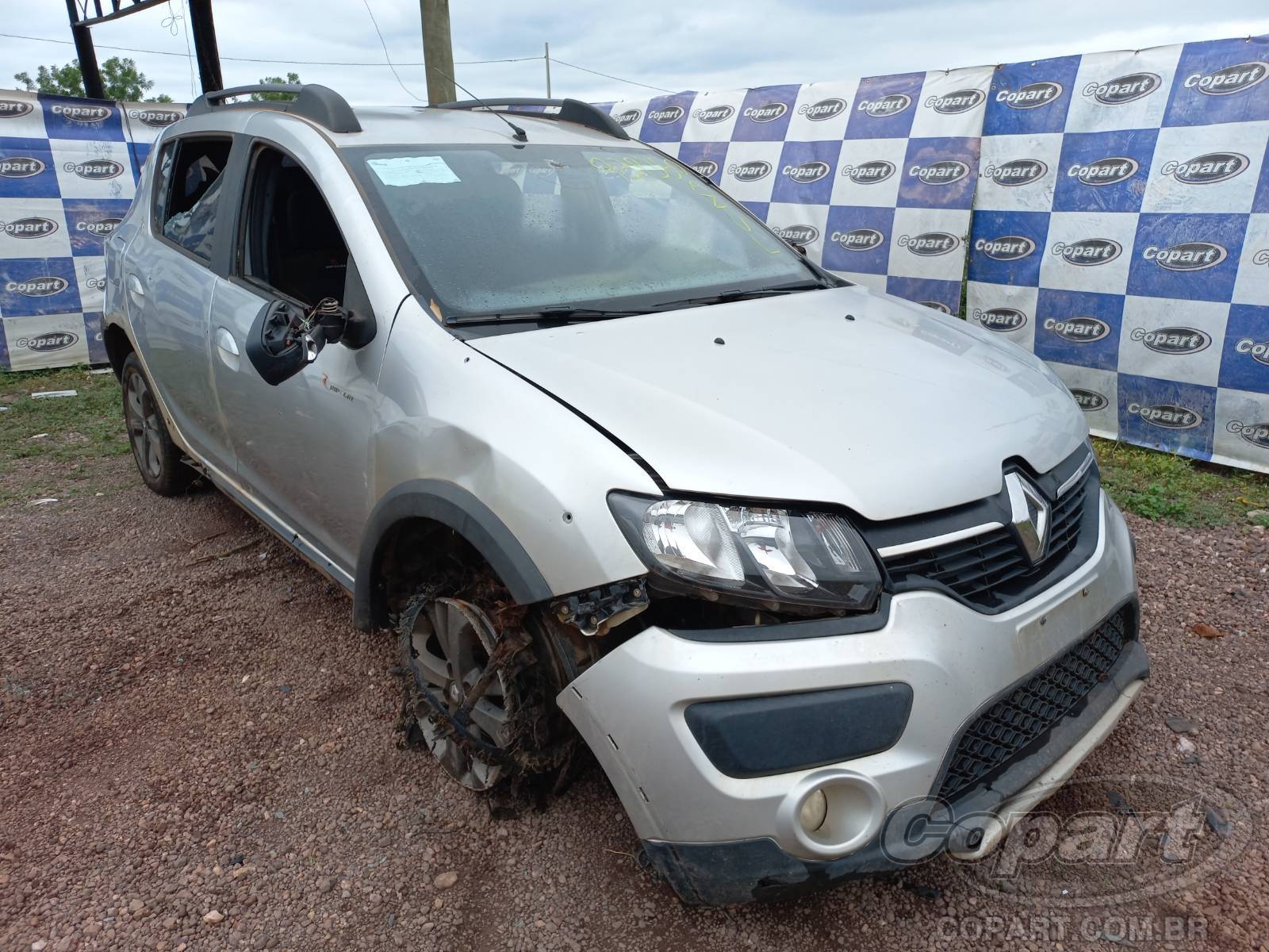 Renault Sandero Stepway 1.6 Hi-Power 2017 Médio Dano