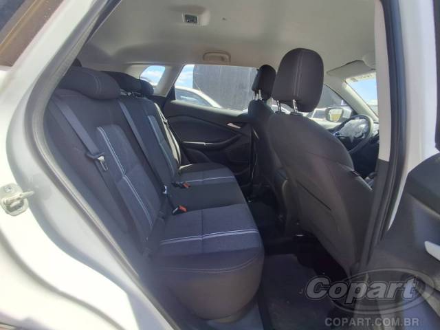 2025 CHEVROLET TRACKER 